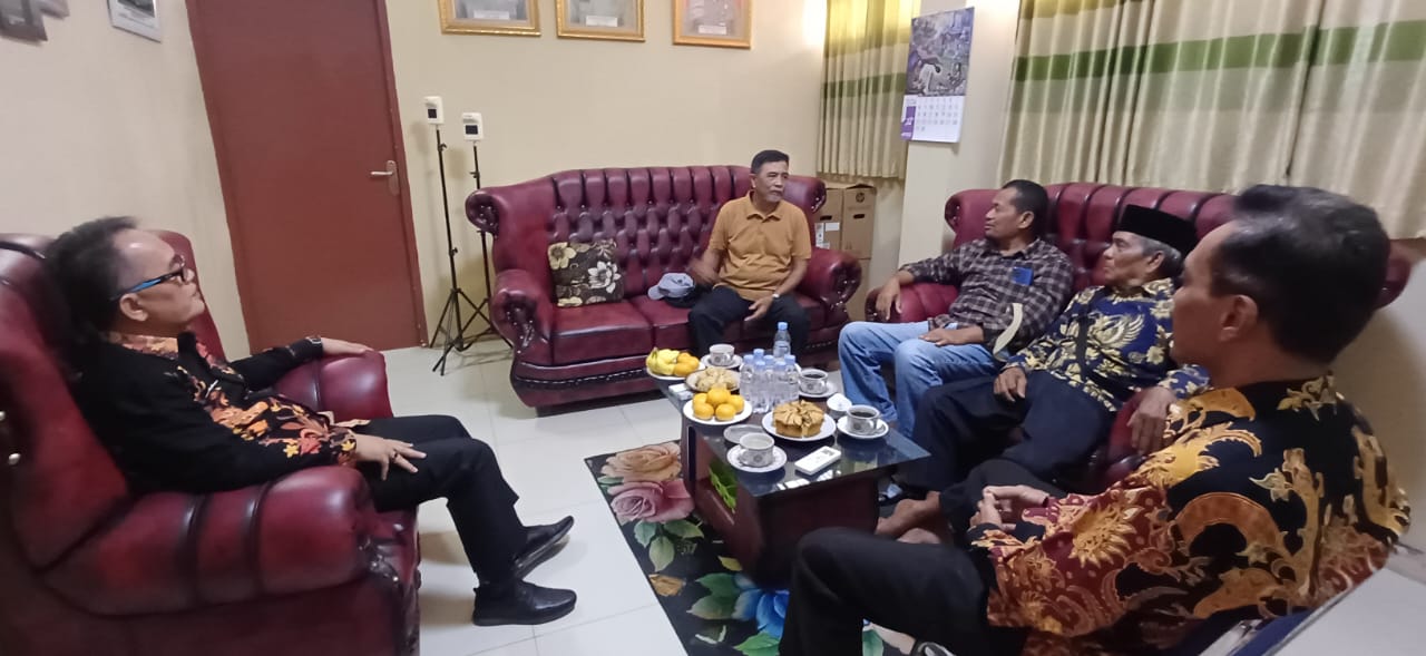 Terungkap! Klarifikasi SMAN 2 Cibitung soal Dugaan Pungli dan Fakta Sebenarnya