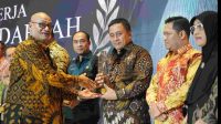 Pemkab Bekasi Raih Penghargaan Kemendagri  Kategori Terbaik Daya Saing Daerah Fiskal