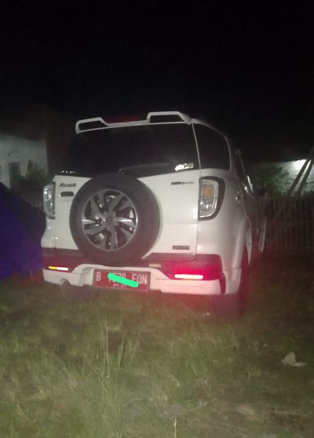 Wow !!! Diduga Sekertaris Kecamatan Tarumajaya Poligami degan Guru SMPN Kedungwaringin