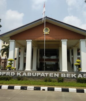 Lolosnya Anggaran Belanja Pegawai di APBD 2025 sebesar Rp 3,35 T:Mbah Goen Kritik  DPRD Kabupaten Bekasi