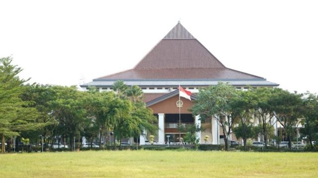 Mbah Geon : “Anggaran APBD 40% Proyek Infrastruktur Harus Tetap Prioritas Amanat UU “