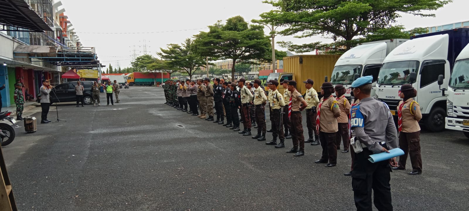Jelang Misa Natal, Polsek Tarumajaya Gandeng Warga dan Forkopimcam Amankan Gereja