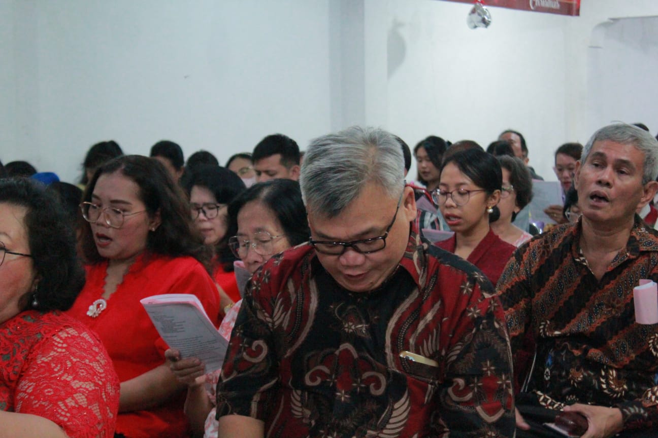 Sukacita dan Kebahagian Jemaat GPIAI Filadelfia Terpancar Dalam Perayaan Ibadah Natal Semalam