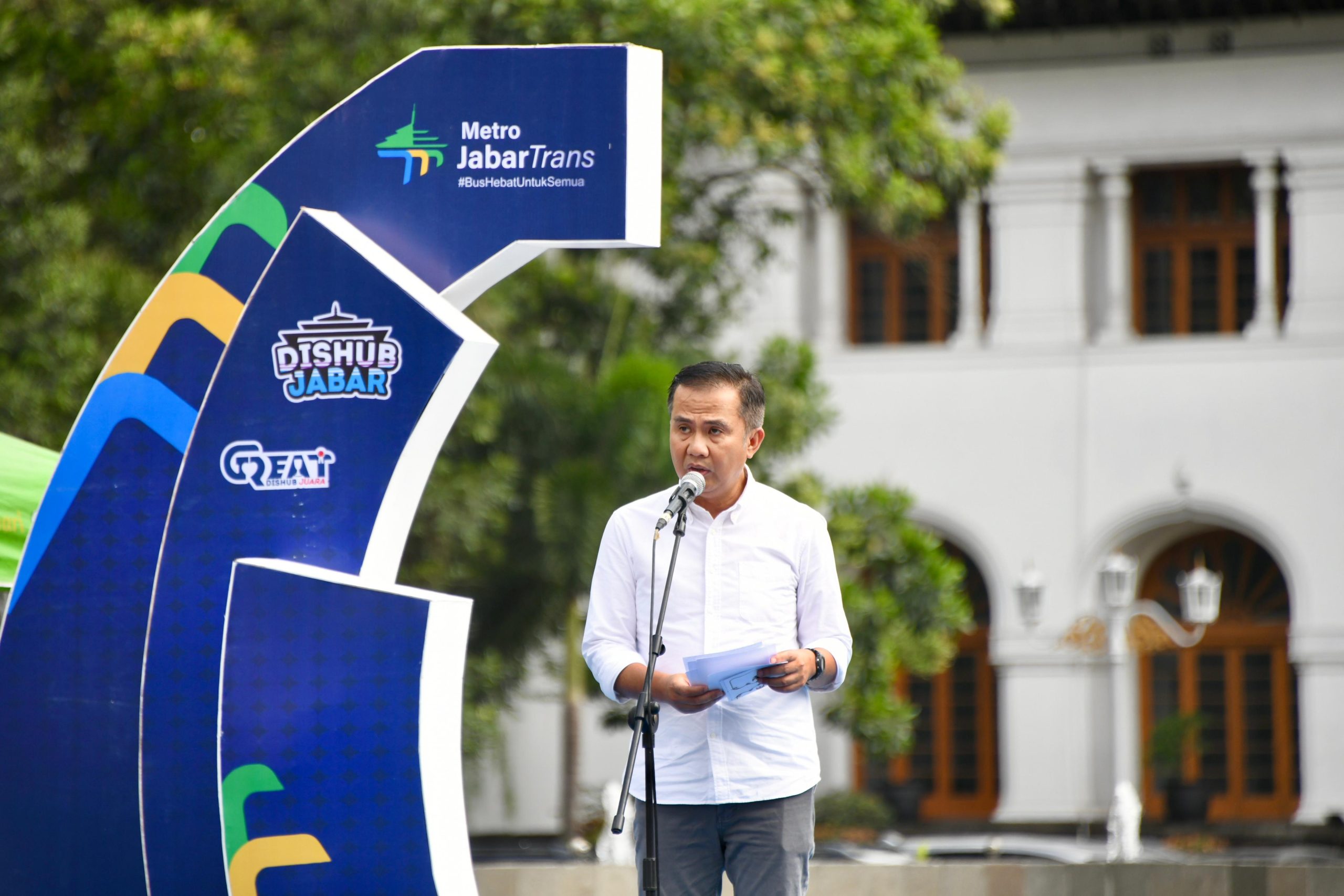 Bey Machmudin Imbau Masyarakat Rayakan Tahun Baru 2025 dengan Tertib, Jalan Layang Prof. Mochtar Kusumaatmadja Tetap Dibuka Secara Situasional