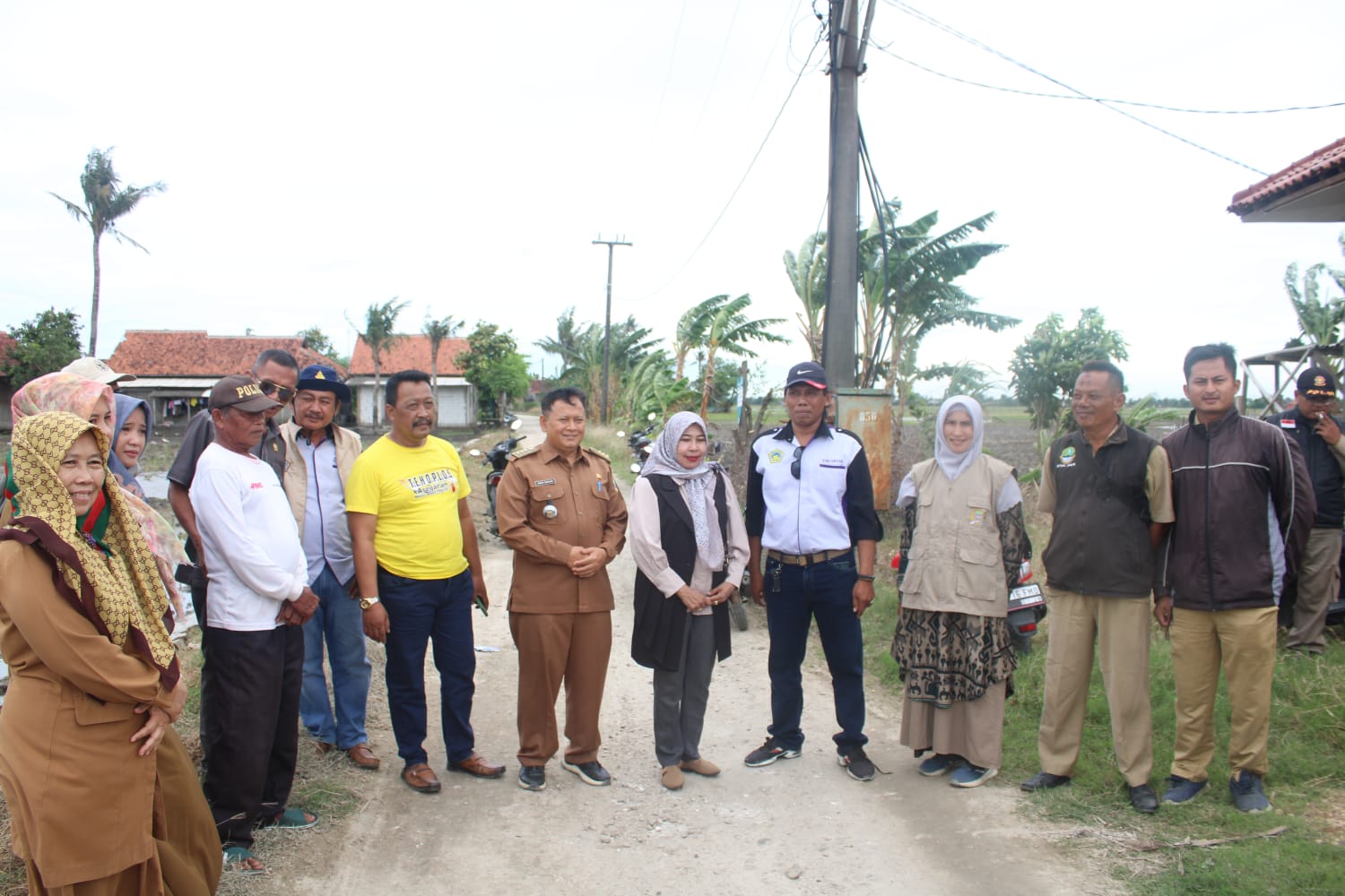 Jalan Rusak yang Viral di Sukatani Ditinjau Komisi III DPRD Kabupaten Bekasi