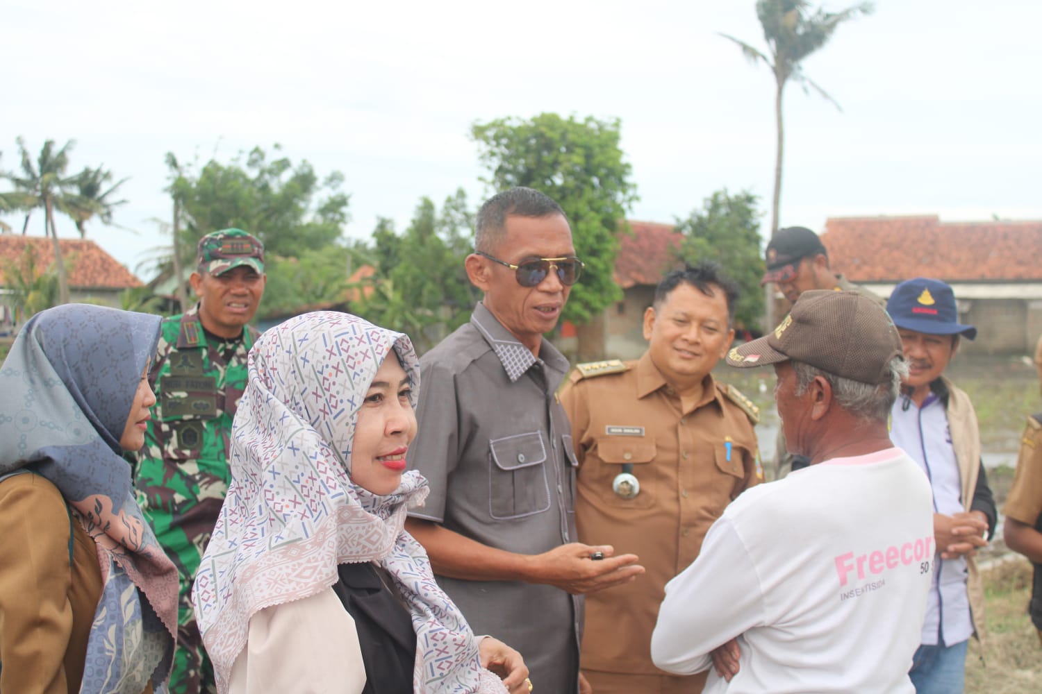 Jalan Rusak yang Viral di Sukatani Ditinjau Komisi IV DPRD Kabupaten Bekasi, Senin 30/12/2024