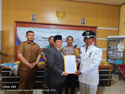 Camat Sukatani Melantik Joko Wasito Sebagai PJ Kepala Desa Banjarsari 