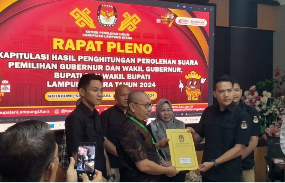 Unggul Suara terbanyak Pasangan Hamartoni – Romli Apresiasi Kepada Seluruh masyarakat Lampura.Yang telah mendukung Atas kemenangan pilbup Lampung Utara.