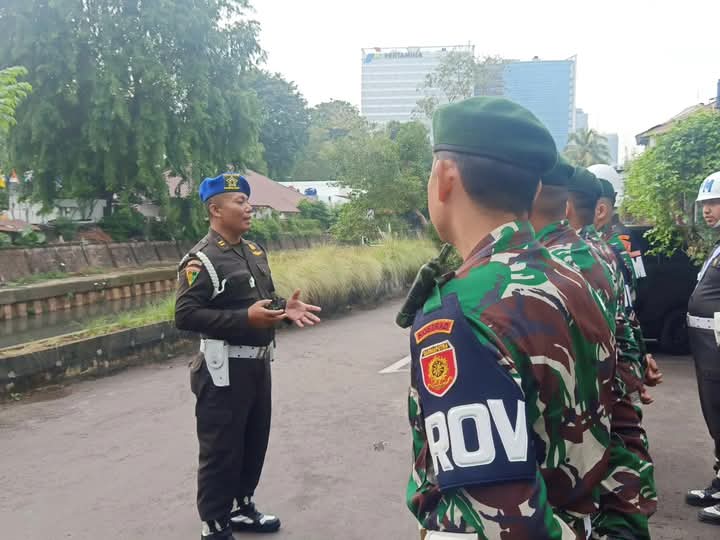 Denma Kostrad Gelar Pengecekan Administrasi Kendaraan untuk Personel Militer dan PNS 