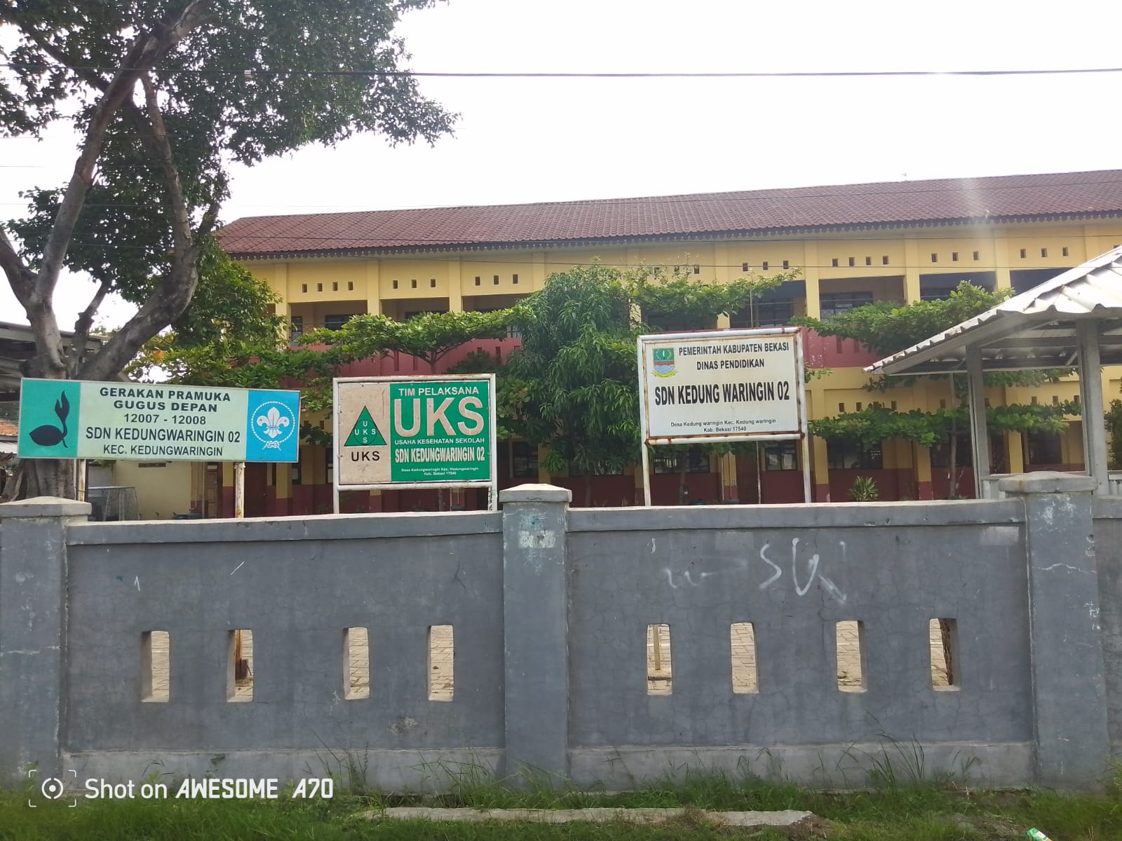 Wali murid SDN 02 Kedungwaringin Keluhkan Pungutan Uang Raport Rp.50.000