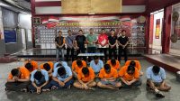 Demi menjadikan dan memastikan keamanan dan ketertiban dilingkungan Rutan kelas IIB Karutan bersama KPR lakukan Razia Dan test urine.