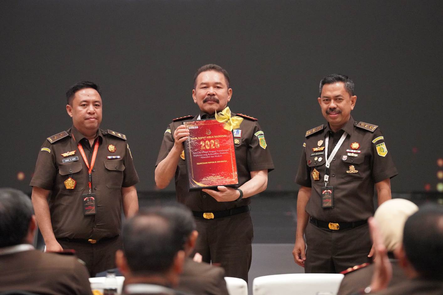 Jaksa Agung ST Burhanuddin Menutup Rakernas dengan 8 Program Kerja Prioritas Kejaksaan RI