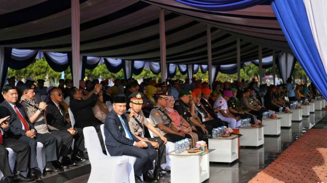 Bey Machmudin Hadiri Upacara Sertijab  Dankoharmatau dan Komandan Kopasgat