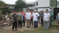 Bey Machmudin Tinjau Lokasi Banjir Bandang Cirebon