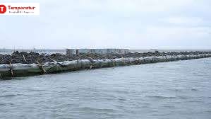 Waduh!! Kasus Pagar Laut di Kecamatan Tarumajaya Meski Tak Miliki Izin :PT TRPN Hanya Mendapat Teguran dari Pemprov Jabar