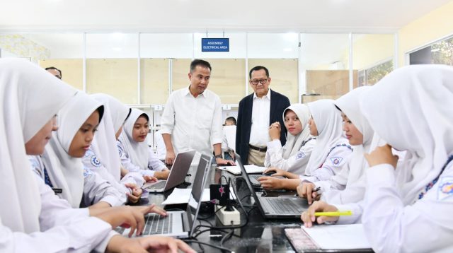 Bey Machmudin: Jaga Iklim Investasi di Jabar Tetap Kondusif