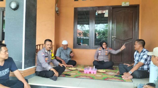 Kapolsek Kedungwaringin Jalin Silaturahmi Sebagai Upaya Cipta Kondisi Situasi Kamtibmas