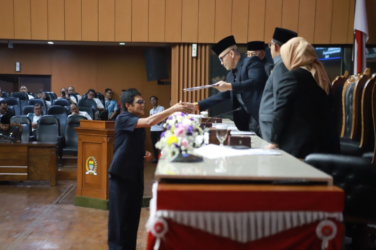 Pemerintah Kota Bandung dan DPRD Siap Bahas Raperda Pajak Daerah dan Retribusi Daerah