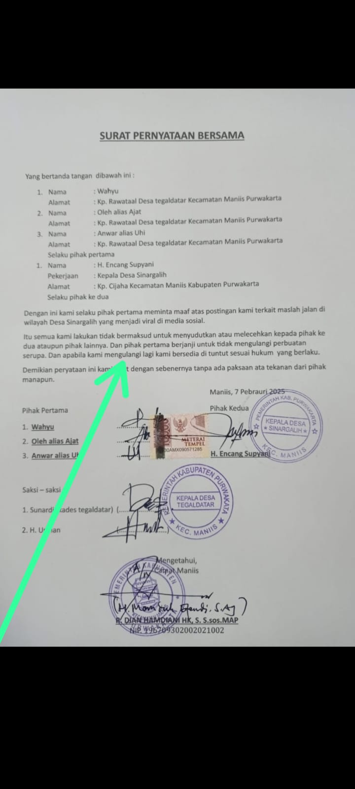 Keterangan foto: Surat Pernyataan Klarifikasi warga Tanahdatar (ft: Rd)