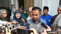 Bey Machmudin: Efisiensi Anggaran Jangan Ganggu Pelayanan Publik Bey Machmudin: Efisiensi Anggaran Jangan Ganggu Pelayanan Publik