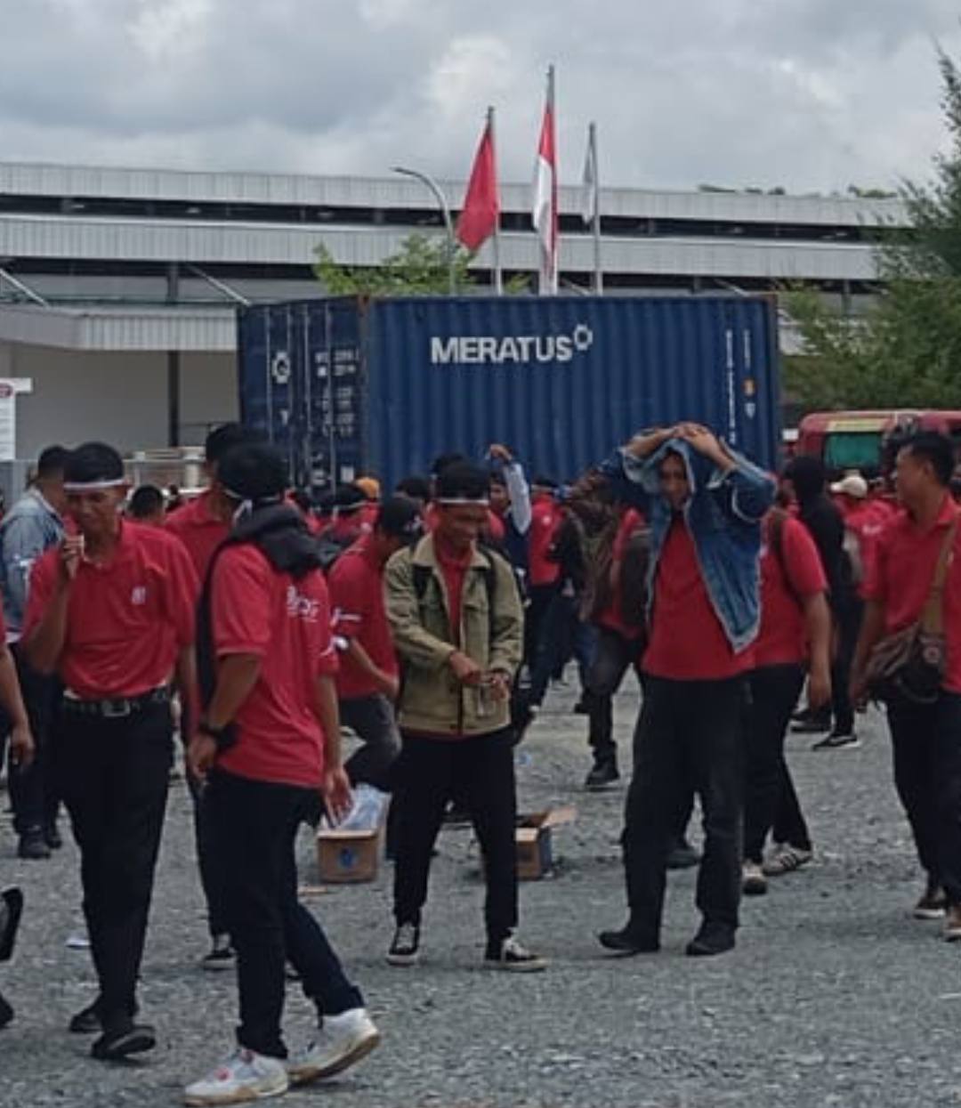 Driver B-Log Gelar Aksi di Kubu Raya, Tuntut PKWT dan Kesejahteraan Hidup 