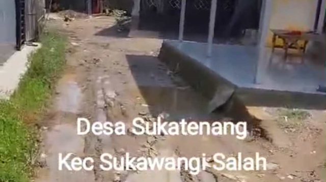 Jalan Rusak dan Nama Kampung Misterius, di Tengah Anggaran Miliaran, Warga Sukatenang Pertanyakan Transparansi Dana Desa