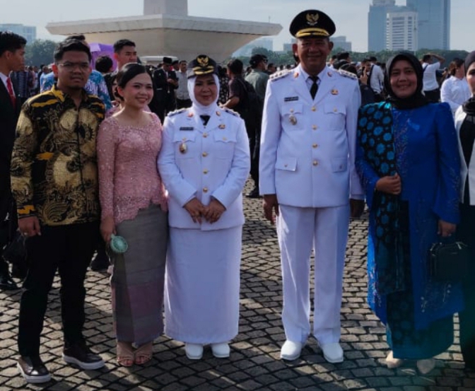 Media Temporatur, Mengucapkan Selamat Atas di Lantiknya Bupati Terpilih Kabupaten Langkat H.Ondim Bersama Wakil Bupati Terpilih Ibu Tiorita
