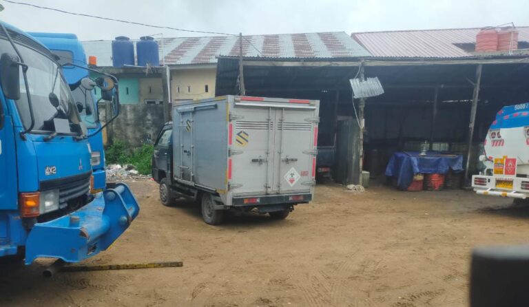 Merasa Kebal Hukum Gudang BBM Solar Ilegal Frans Gultom Beroperasi dan Buka Kembali