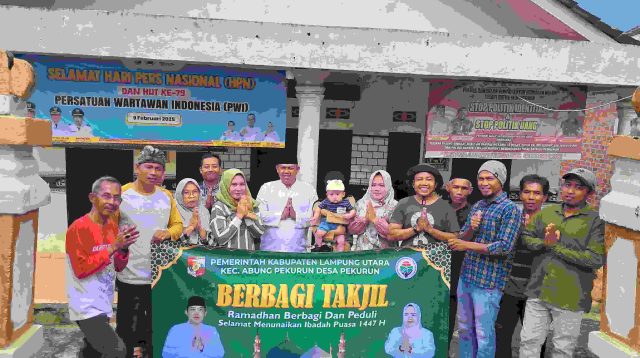 Paiman,Spd., Bersama Pemdes Pekurun Peduli Berbagi Takjil Dibulan Suci Ramadhan Penuh Berkah