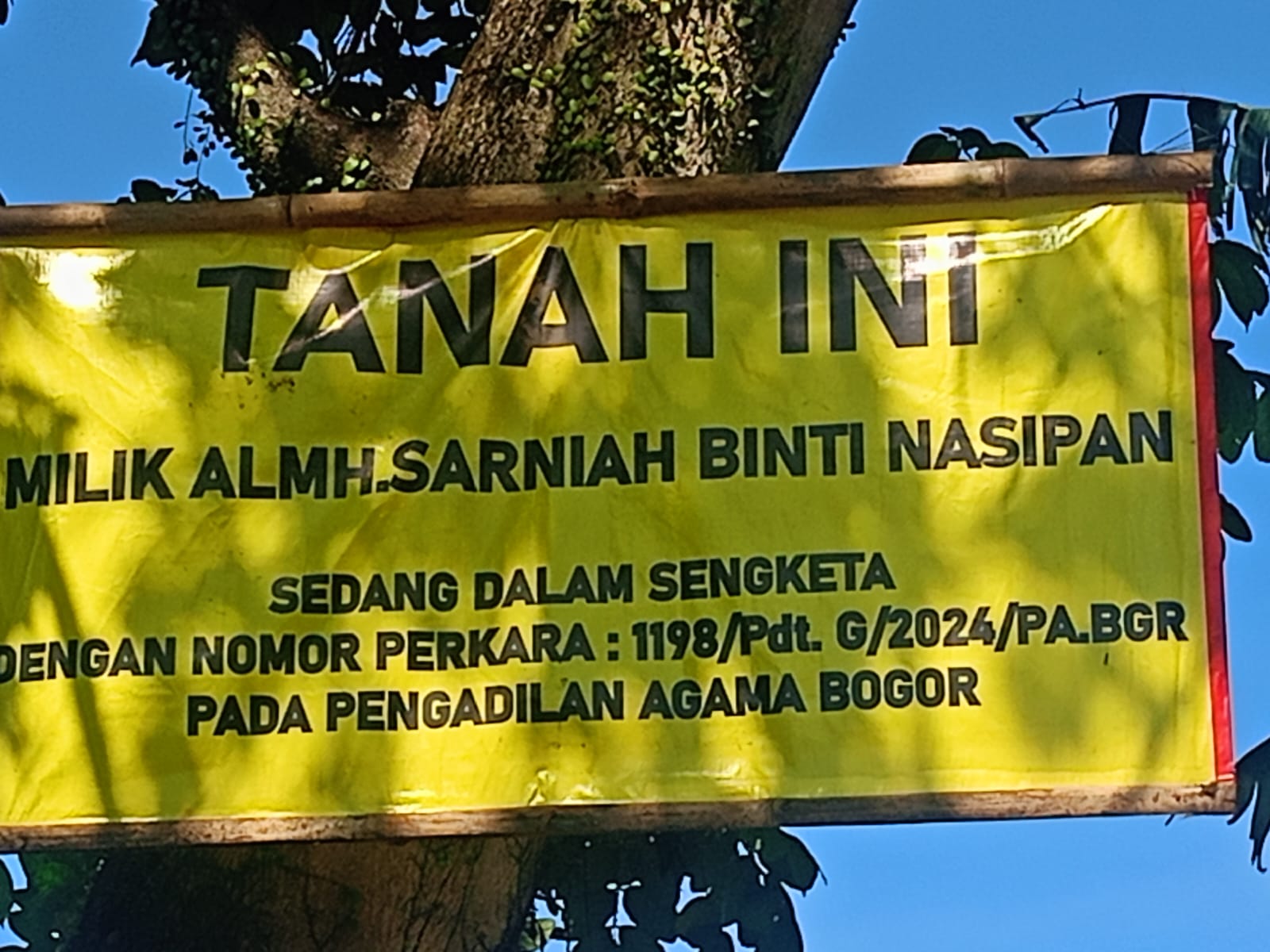 Ahli waris dikagetkan dengan  adanya  plang sengketa di lahannya