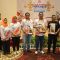 Keterangan foto: Wakil Bupati Bekasi, Asep Surya Atmaja, dan Kepala Dinas Budaya Pemuda dan Olahraga (Disbudpora Kabupaten Bekasi) Iman Nugraha menghadiri peluncuran maskot Festival Olahraga Masyarakat Kabupaten (Forkab) Bekasi ke-III. di hotel Java Palace,Sabtu 15/03/2025.