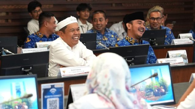 Pesan Gubernur Dedi Mulyadi kepada Camat dan Lurah untuk Mitigasi Banjir di Jabar