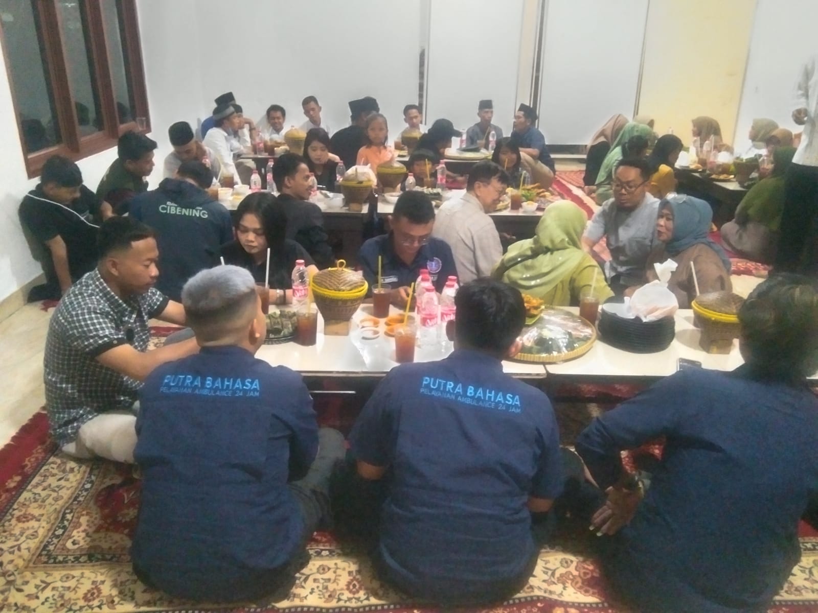 RS Uni Medika Setu Gelar Silaturahmi dan Bukber Ramadhan dengan Insan Relawan Kesehatan Bekasi
