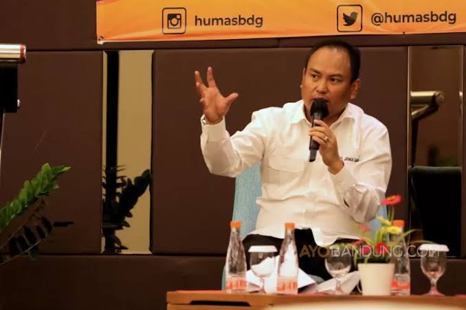 Hendry Ch Bangun Salah Alamat Bekukan PWI Jabar