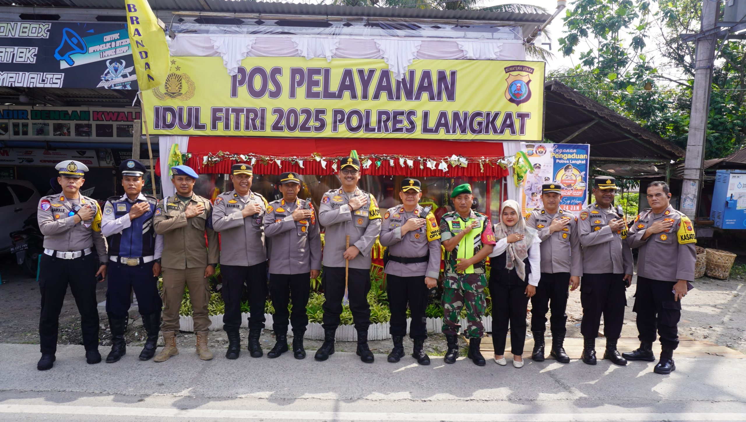 Kapolres Langkat Cek Exit Tol Pangkalan Brandan dan POS YAN, Pastikan Kesiapan Personel Operasi Ketupat Toba 2025