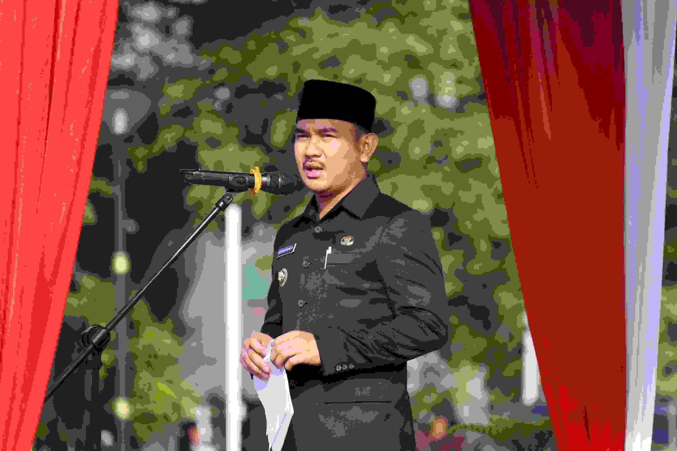 Bupati Bekasi Ade Kuswara Lantik 9.051 PPPK dan Tegaskan Komitmen Profesionalisme ASN