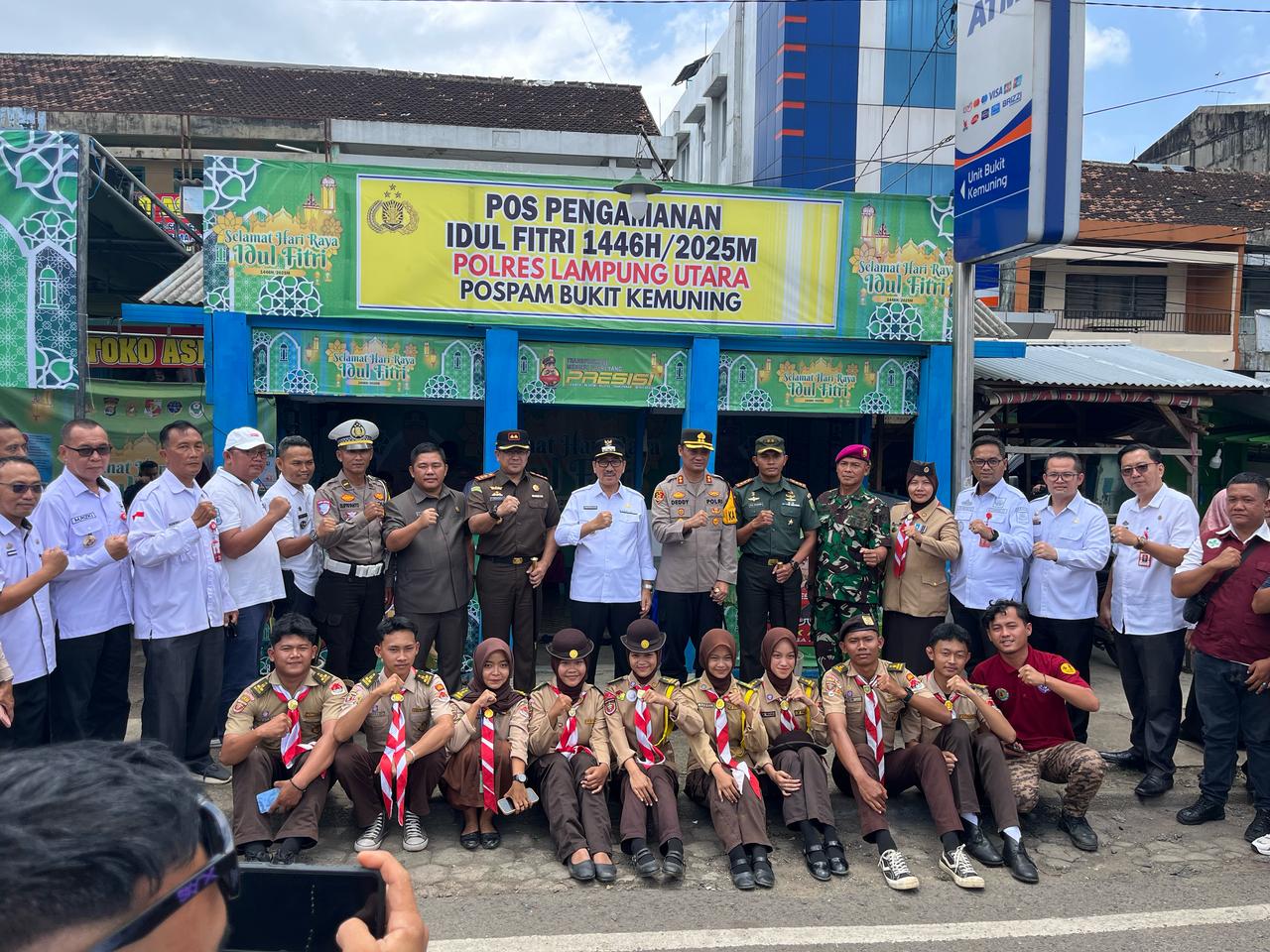 Pastikan Pelayanan Optimal, Kapolres Lampung Utara Bersama Forkopimda Kunjungi Pos Pam Ops Ketupat Krakatau Bukit Kemuning