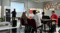 Telkom Indonesia dan Ledgerowl Kolaborasi Tingkatkan Literasi Keuangan para UMKM dan Startup Memanfaatkan Teknologi AI
