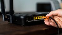 Jangan Asal Cabut! Begini Cara Merestart Router WiFi yang Tepat agar Koneksi Stabil dan Perangkat Awet
