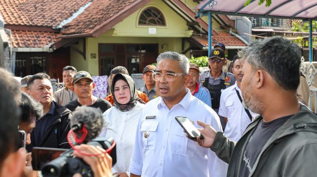Antisipasi Bencana, Wali Kota Bandung Dorong Sistem Peringatan Tradisional