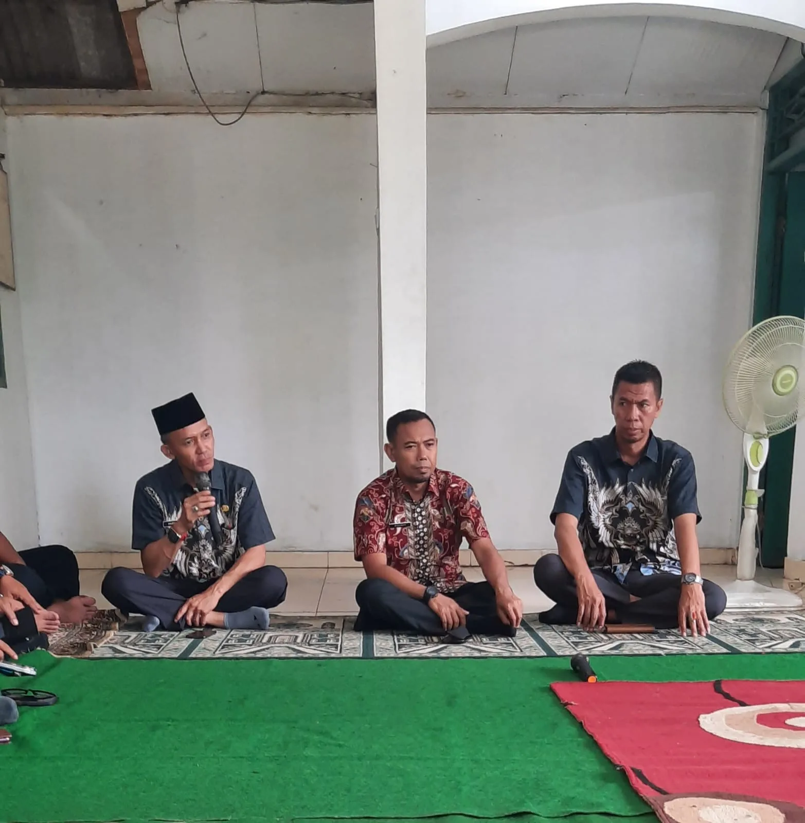 UNIT PASAR BINTARA Adakan Halal Bi Halal Bersama Seluruh Pegawai Seusai Hari Raya Idul Fitri 1446 H