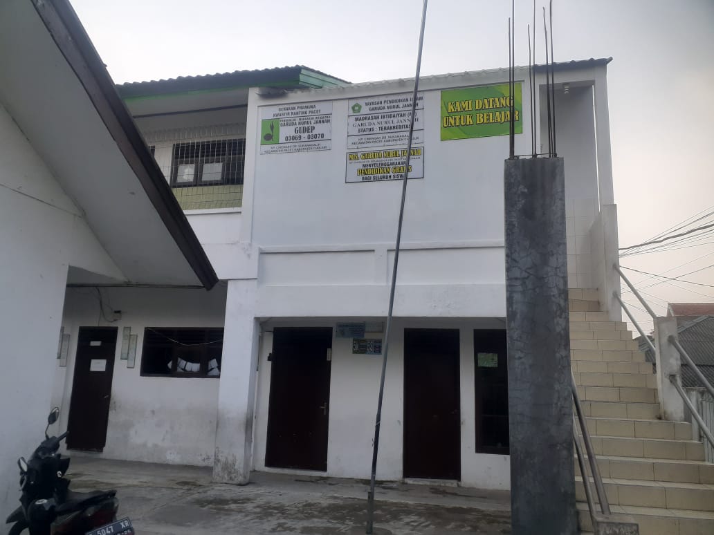 Istri Kepala Sekolah Menjabat Bendahara di Sekolah yang Sama, Apa Tidak Ada yang Lain ?