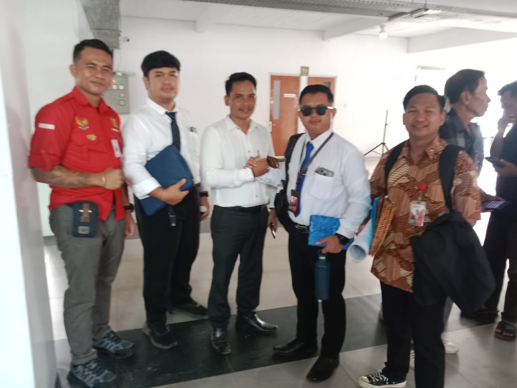 Babat Lahan Masyarakat Seluas 1.600 Ha Diluar HGU,PT Minamas di Laporkan NCW Kalbar ke Kapolda