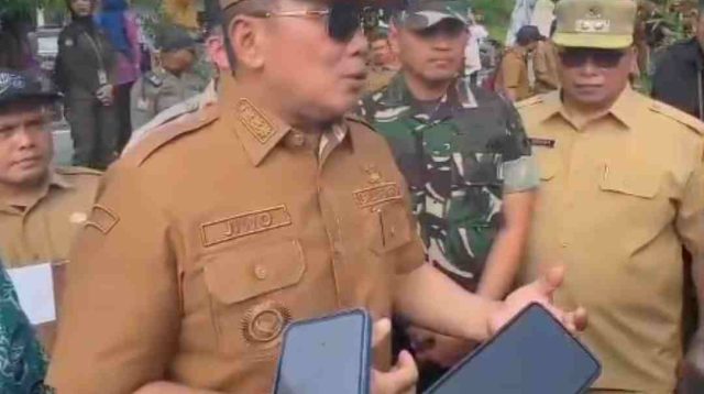 Bupati Sujiwo Tanggapi Isu Kontroversial Dugaan Kades Kubu Teribat Penjualan Lahan Mangrove 