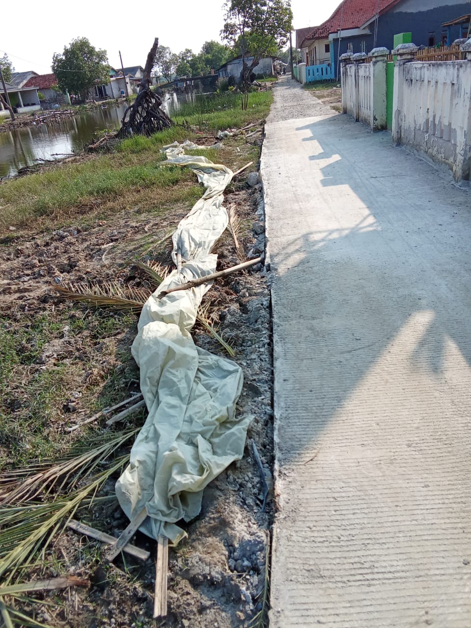 Pembangunan Jaling di Desa Pantai Harapan Jaya Memanipulasi Volume Ketebalan ?