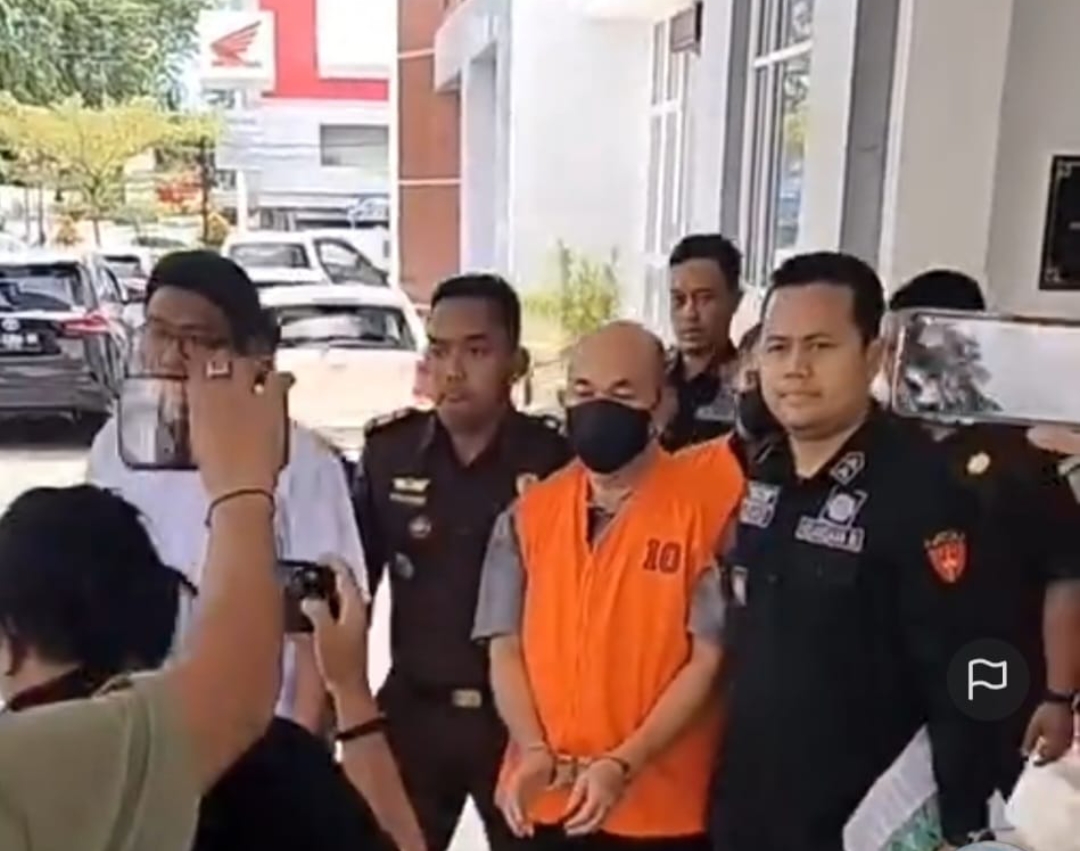 Kadis Kominfo Kalbar Ditahan, Diduga Terlibat Korupsi Proyek Serat Optik Rp6 Miliar