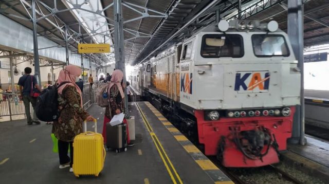 Solo Terintegrasi, Stasiun dan Terminal Terhubung, Efisienkan Perjalanan Masyarakat Pada Saat Lebaran