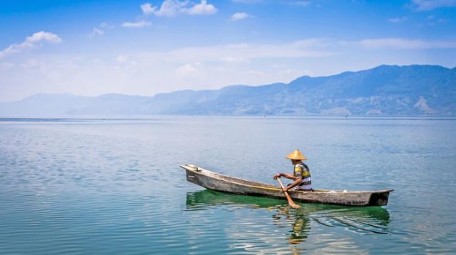 Petualangan Memikat di Danau Toba: Panduan Wisata Anti-Mainstream