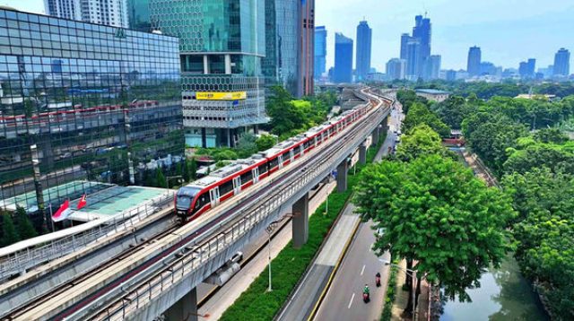 Hari Transportasi Nasional, LRT Jabodebek Pecahkan Rekor 103.582 Pengguna
