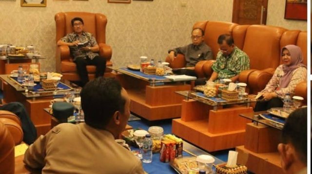 Bupati Lampung Utara Pimpin Rapat Koordinasi Persiapan Kunjungan Gubernur dan Penanganan Isu Strategis